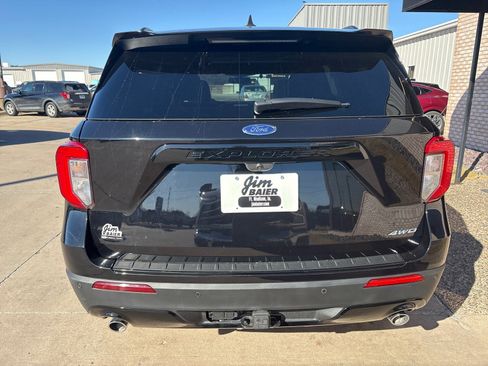 Used 2023 Ford Explorer ST-Line w/ Class IV Trailer Tow Package image 11