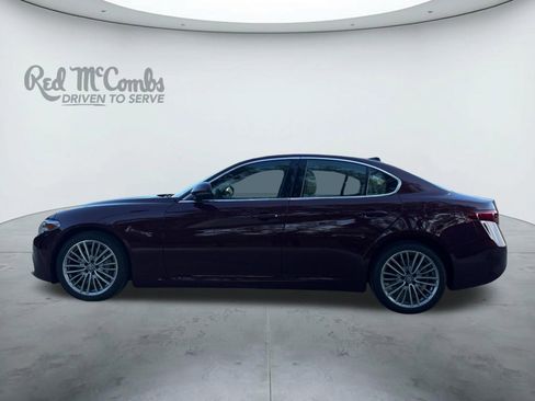Used 2019 Alfa Romeo Giulia Ti w/ Quick Order Package 22X Lusso image 2