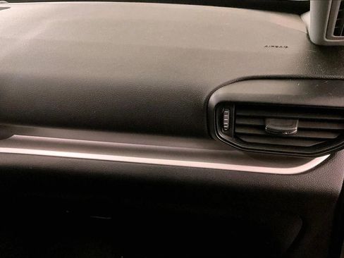 Certified 2021 Ford Explorer XLT image 15