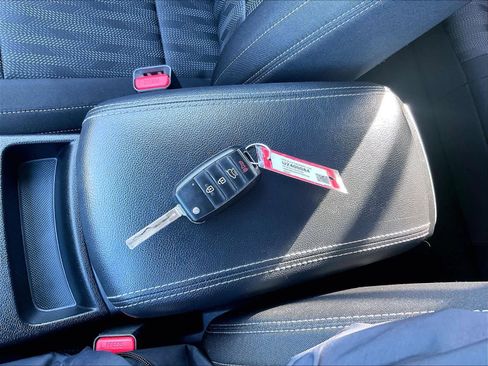 Used 2019 Kia Sportage LX image 30