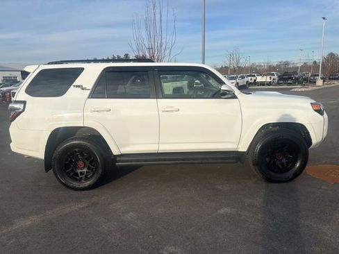 Used 2024 Toyota 4Runner TRD Off-Road Premium w/ TRD Black Wheel Package (TMS) image 6