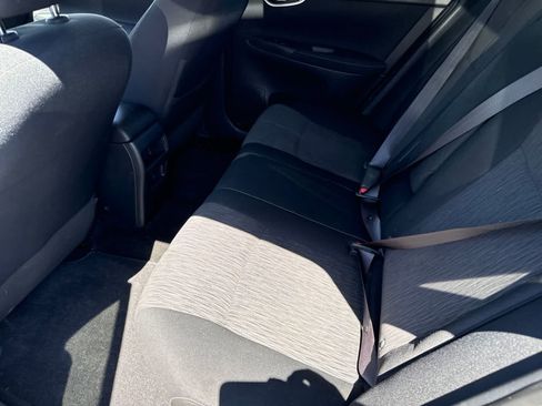 Used 2014 Nissan Sentra SV FWD image 27