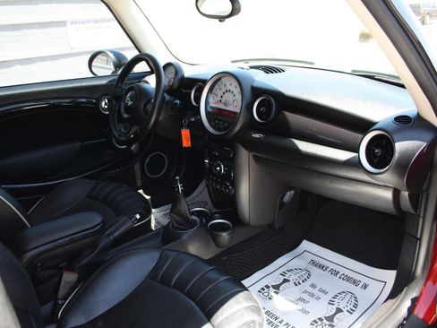 Used 2011 MINI Cooper S FWD image 7
