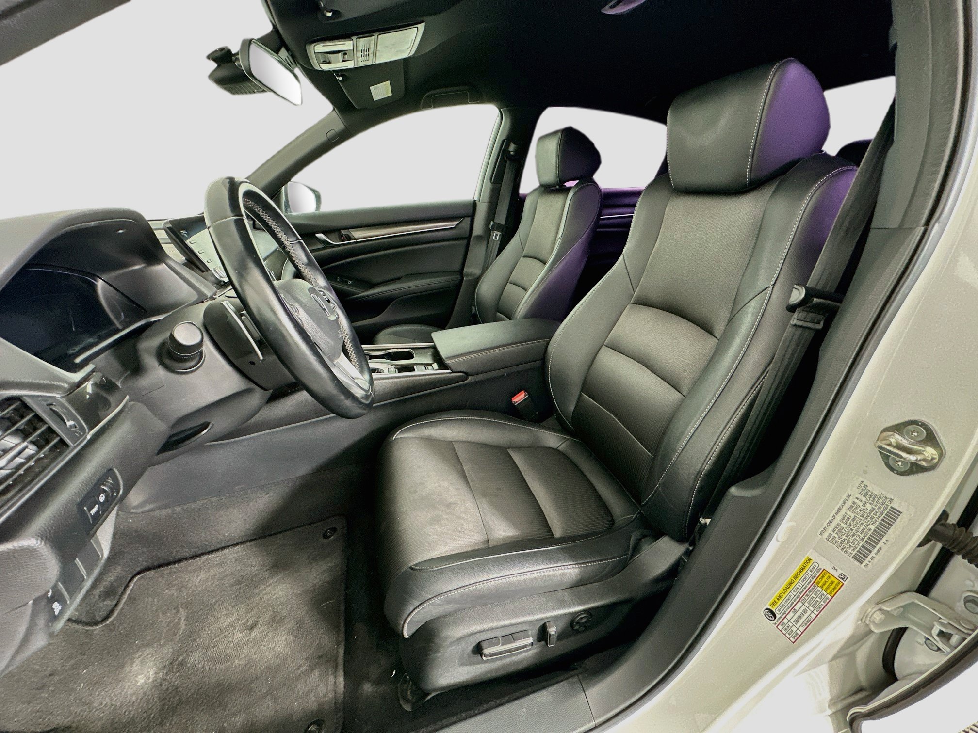 Used 2019 Honda Accord Sport image 13