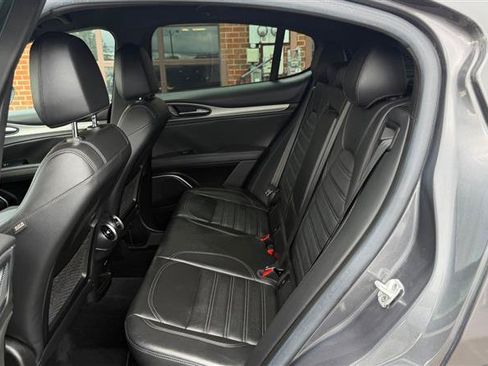 Used 2018 Alfa Romeo Stelvio Ti Sport AWD/4WD image 21