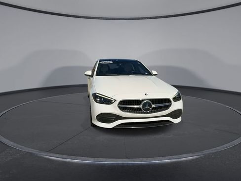 Used 2023 Mercedes-Benz C 300 Sedan image 3