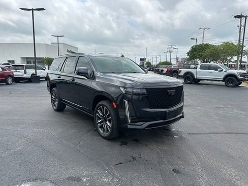 Certified 2024 Cadillac Escalade Sport w/ Touring Package AWD/4WD image 3
