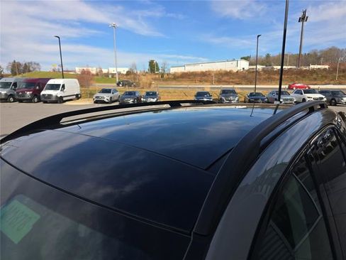 Used 2026 Mercedes-Benz GLE 350 4MATIC image 13