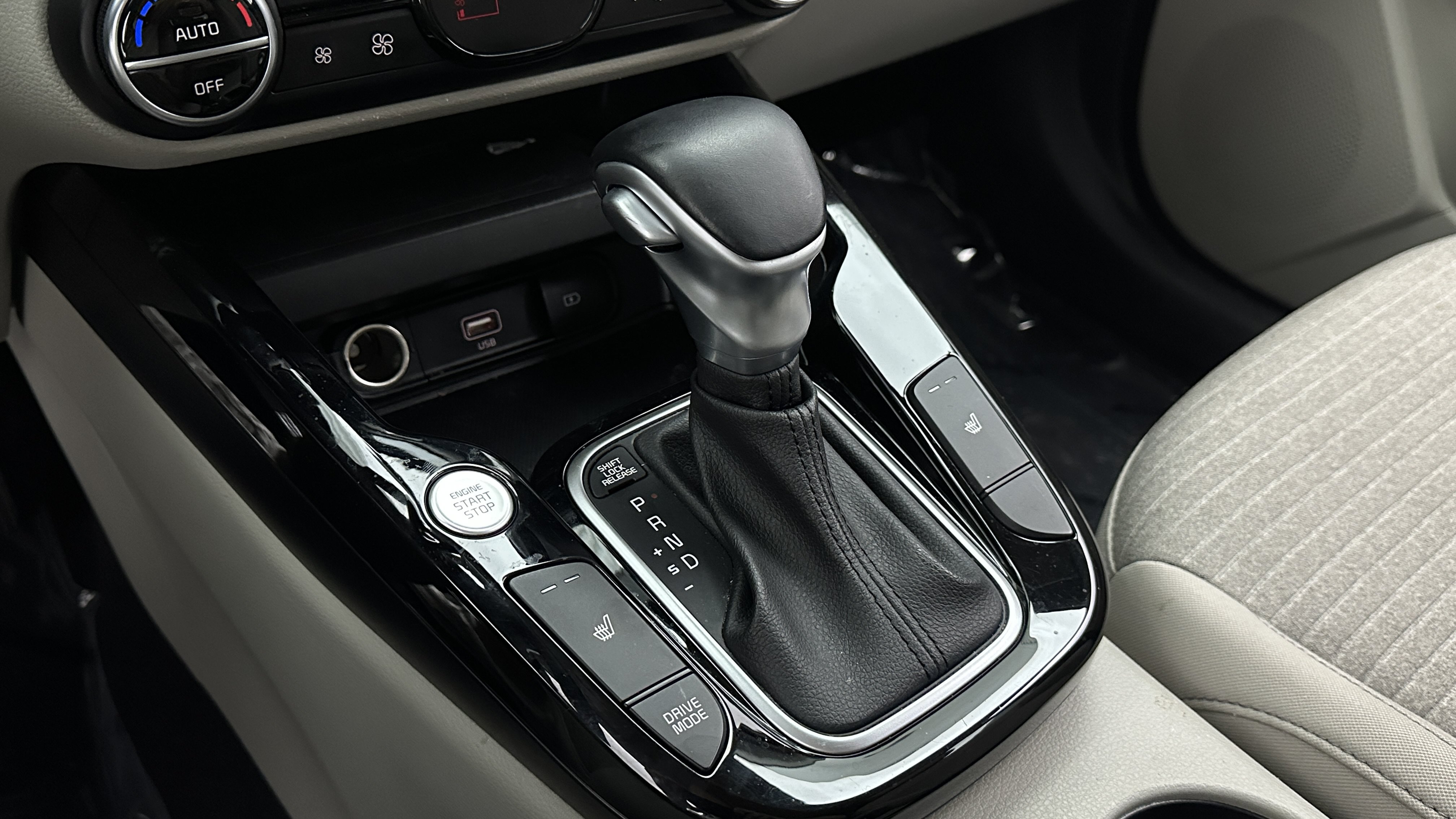 Used 2020 Kia Soul EX FWD image 18