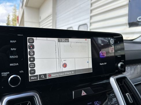 Used 2023 Kia Sorento EX image 21