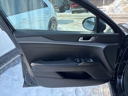 Certified 2025 Kia K5 LXS image 7