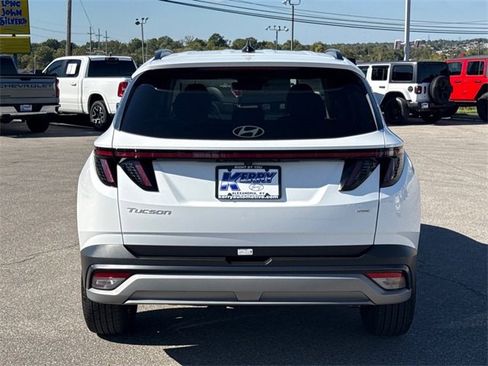 Certified 2025 Hyundai Tucson SEL image 5