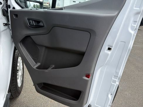 Used 2025 Ford Transit 350 XLT RWD image 14