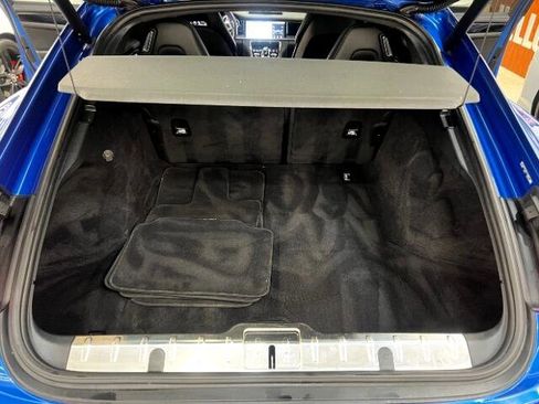 Used 2017 Porsche Panamera image 32