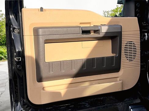 Used 2016 Ford F350 Lariat w/ Lariat Ultimate Package image 24