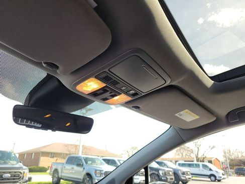 Used 2021 Honda Odyssey Touring image 30