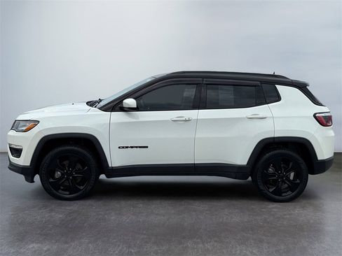Used 2020 Jeep Compass Latitude image 6
