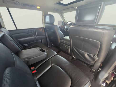 Used 2018 INFINITI QX80 2WD w/ Driver Assistance Package image 43