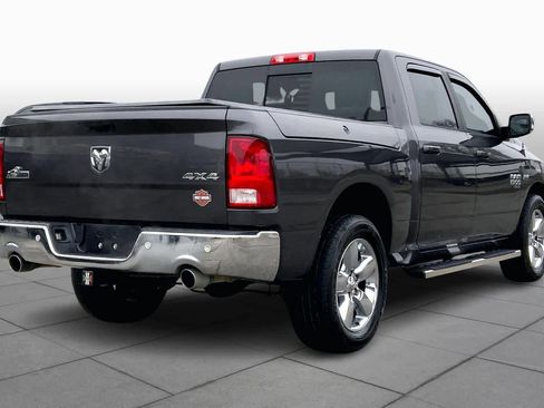 Used 2019 RAM 1500 Big Horn w/ Rambox Value Package image 12