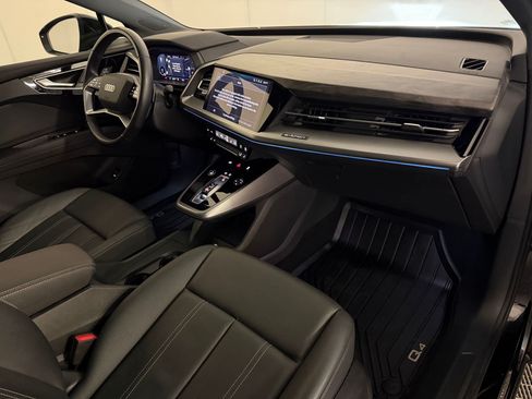 Used 2023 Audi Q4 e-tron Premium w/ Premium Plus RWD image 31