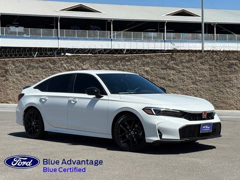 Used 2025 Honda Civic Sport image 1