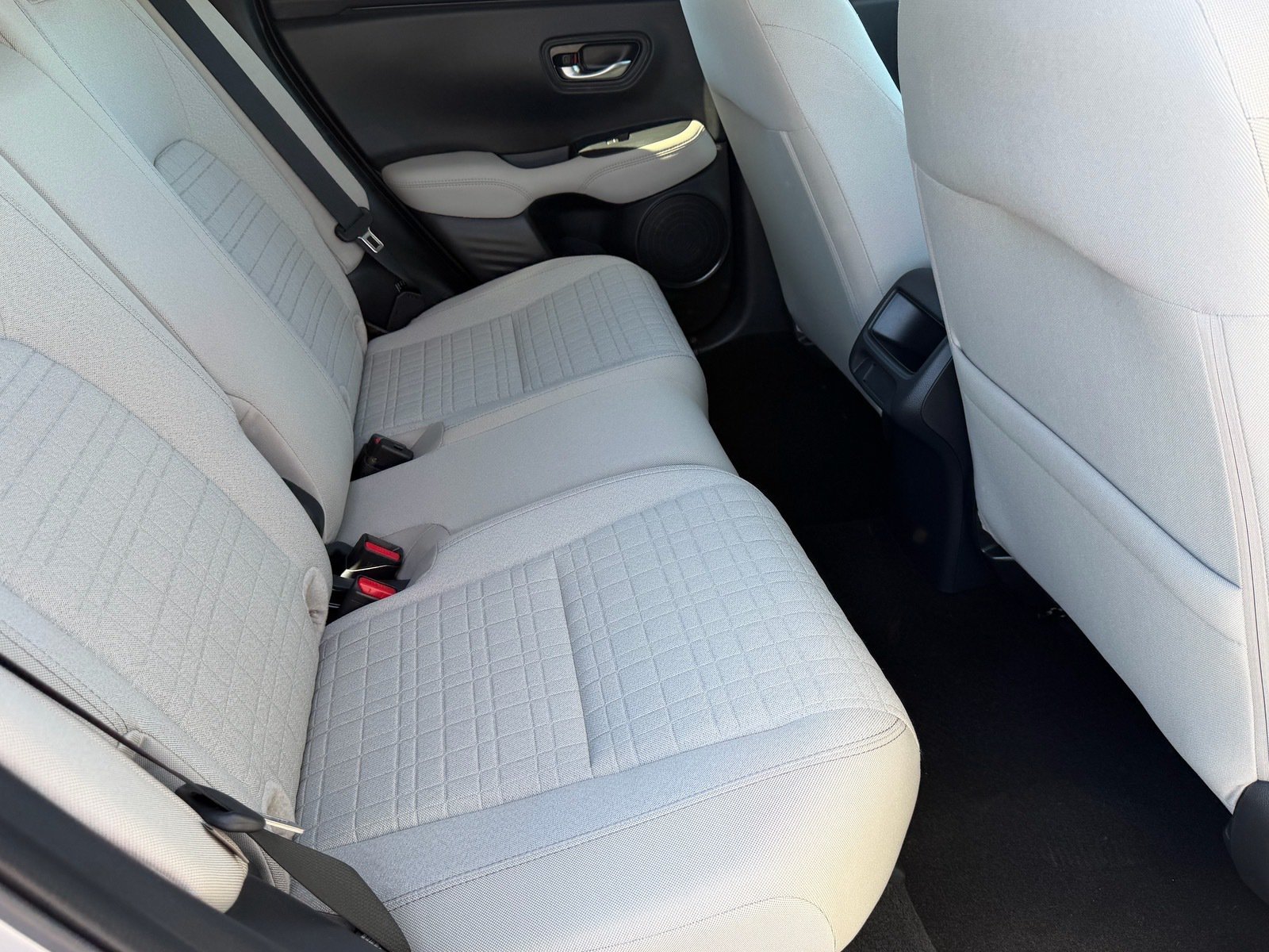 Certified 2027 Honda HR-V LX image 15