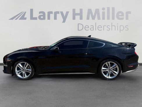 Used 2020 Ford Mustang Premium w/ Equipment Group 201A image 2