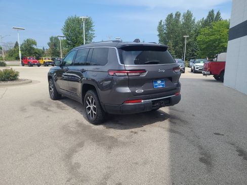 Used 2023 Jeep Grand Cherokee L Limited AWD/4WD image 4