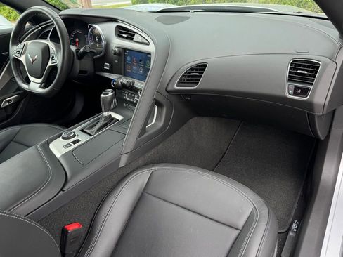 Used 2019 Chevrolet Corvette Stingray Coupe w/ Battery Protection Package RWD image 19