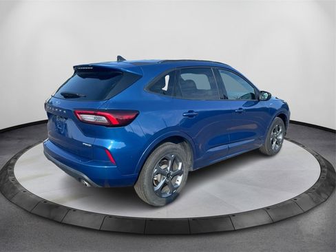 Used 2023 Ford Escape ST-Line image 5