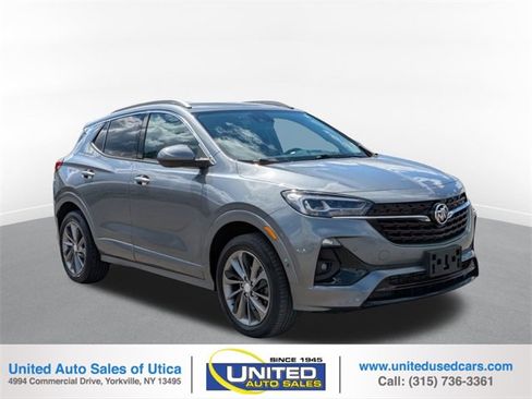 Used 2022 Buick Encore GX Essence w/ Advanced Technology Package image 1