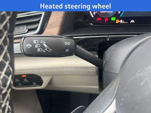 New 2026 Volkswagen Atlas SE image 11