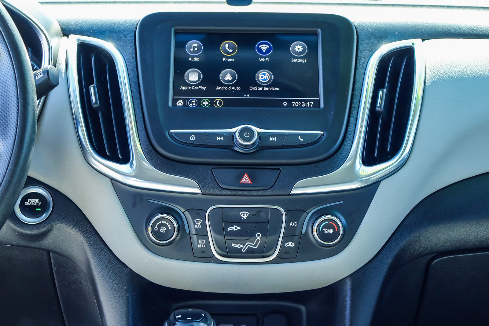 Used 2019 Chevrolet Equinox LS w/ LS Convenience Package FWD image 7