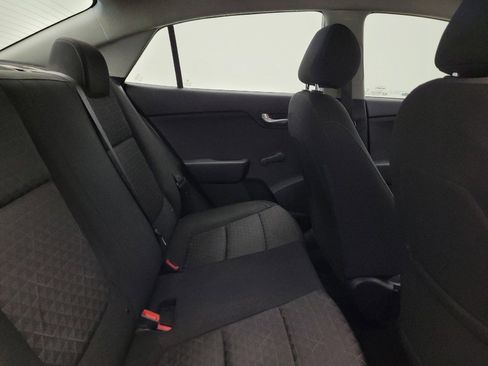 Used 2018 Kia Rio LX image 19
