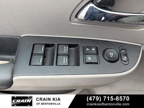 Used 2016 Honda Odyssey LX image 14
