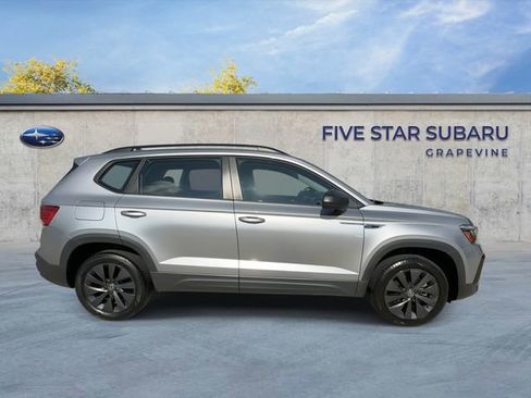 Used 2023 Volkswagen Taos S FWD image 9