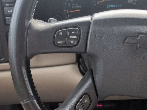Used 2003 Chevrolet Tahoe LT AWD/4WD image 23