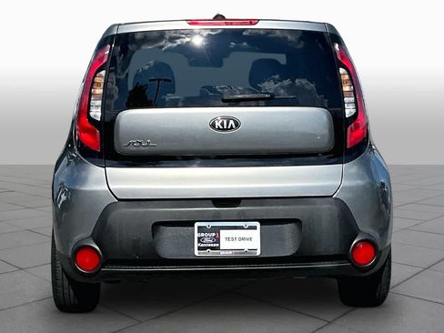 Used 2015 Kia Soul FWD image 4