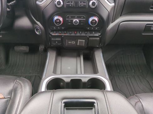 Used 2019 GMC Sierra 1500 AT4 w/ AT4 Premium Package image 18