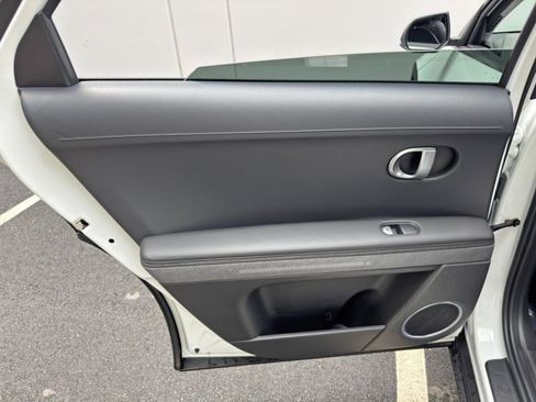 Used 2023 Hyundai Ioniq 5 SEL RWD image 41