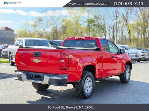 Used 2018 Chevrolet Colorado W/T AWD/4WD image 4