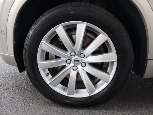 Used 2016 Volvo XC90 T6 Momentum w/ Momentum Plus Package AWD/4WD image 44