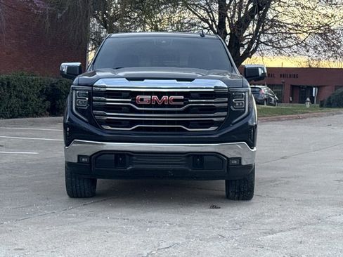 Used 2023 GMC Sierra 1500 SLT w/ SLT Premium Package image 2
