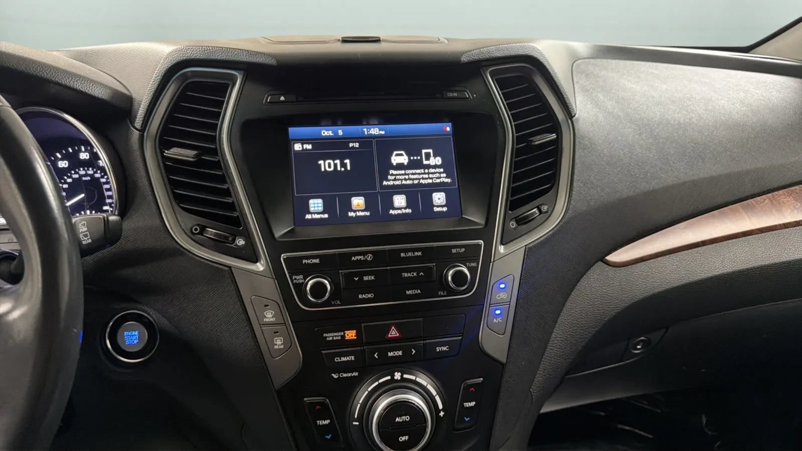 Used 2018 Hyundai Santa Fe Sport 2.0T FWD image 13