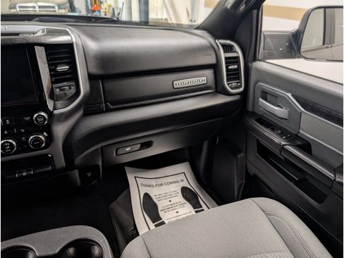 Used 2021 RAM 3500 Big Horn w/ Level 1 Equipment Group AWD/4WD image 13