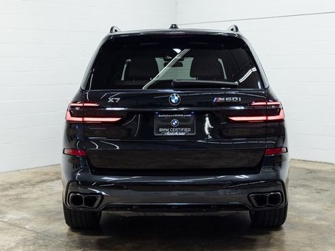 Certified 2025 BMW X7 M60i image 9