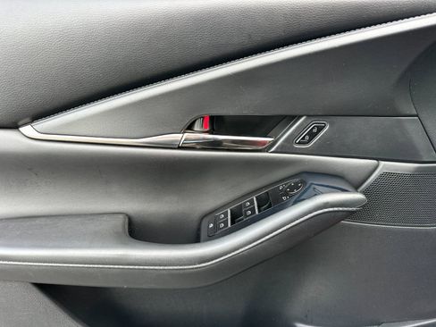 Used 2022 MAZDA CX-30 AWD 2.5 S w/ Preferred Package image 11