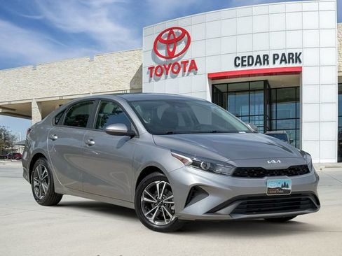 Used 2023 Kia Forte LXS FWD image 1