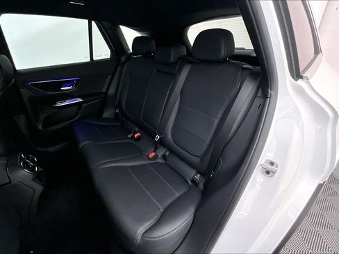 Certified 2023 Mercedes-Benz GLC 300 image 18