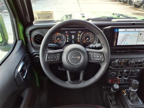 New 2025 Jeep Wrangler Unlimited Rubicon image 12